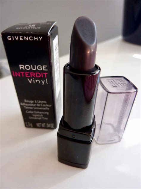 batom givenchy rouge interdit vinyl noir révélateur|Givenchy rouge interdit vinyl lipstick.